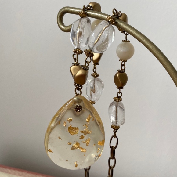 Costume Jewelry - Gold Colour - Picture 7 of 8